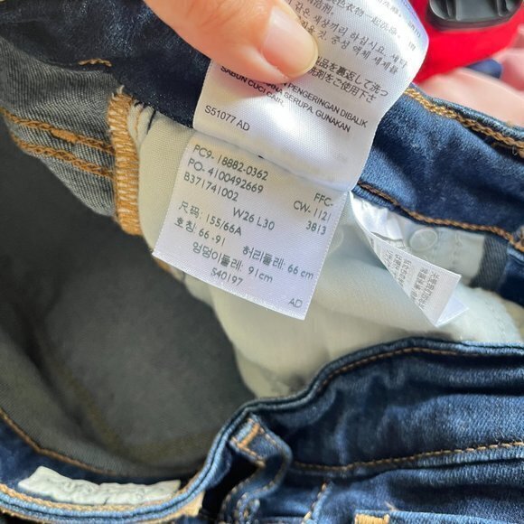 LEVI'S 721 HIGH RISE SKINNY WOMEN'S JEANS SIZE W 26X L 30‎ BLUE DENIM - Picture 8 of 8